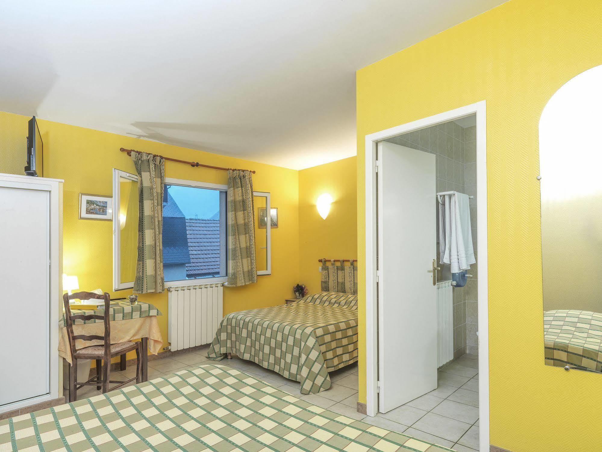 Auberge De L'Isard Saint-Denis  Exteriér fotografie